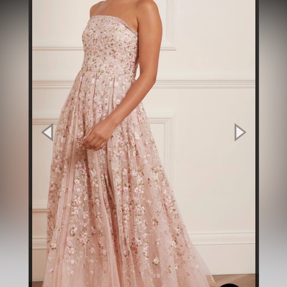 Needle and thread dress - Picture 2 of 7